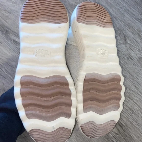 Hey Dude Reyes Heathered Ivory Shoes - Picture 5 of 6